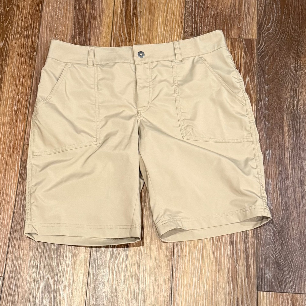 Columbia Omni-Shield Tan Hiking Shorts Womens 12 XK0781 Beige Utility Outdoor
